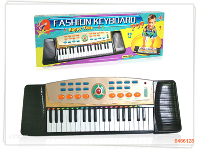 ELECTRONIC KEYBOARD（W/O 4*AA BATTERIES)