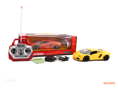 1:18 4CHANNELS R/C RACING CAR W/LIGHT/4.8V BATTERIES IN CAR/USB CHARGING LINE W/O 2*AA BATTERIES IN CONTROLLER.2COLOR