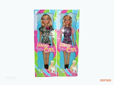 32''FASHION DOLL W/IC.2ASTD