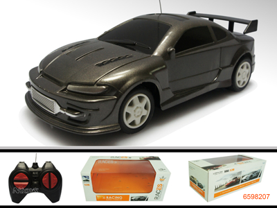 1;26 4CHANNEL R/C CAR W/LIGHT W/O 3*AA BATTERIES IN CAR & 2*AA BATTERIES IN CONTROLLER 2COLOUR