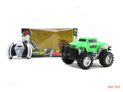 2CHANNELS R/C CAR W/O 4AA BATTERIES IN CAR,2AA BATTERIES IN CONTROLLER.3COLOUR