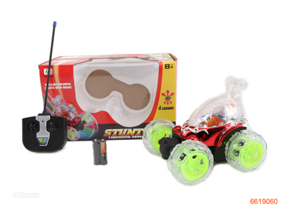 R/C CAR W/MUSIC/5LIGHTS/4.8V BATTERIES IN CAR/CHARGER/2AA BATTERIES IN CONTROLLER