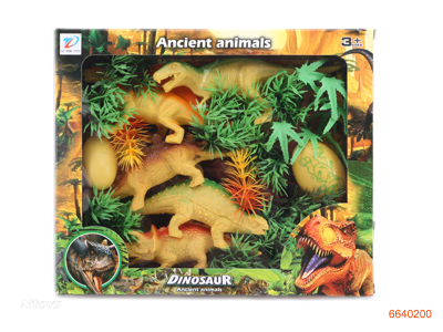 PLASTIC DINOSAUR SET