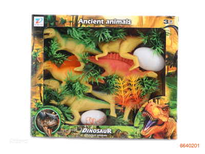 PLASTIC DINOSAUR SET