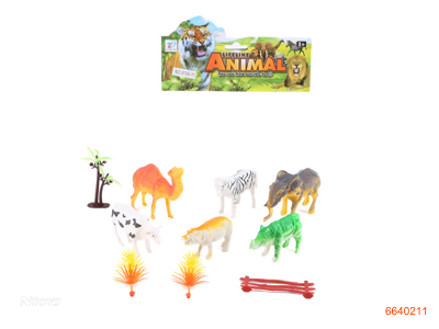 PLASTIC ANIMALS SET