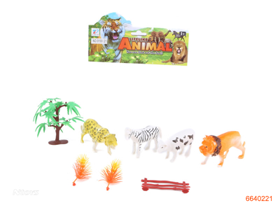 PLASTIC ANIMALS SET