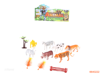 PLASTIC ANIMALS SET