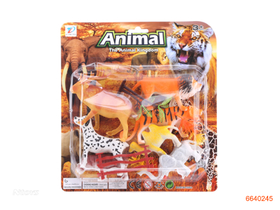 PLASTIC ANIMALS SET