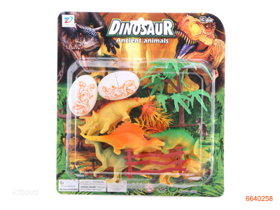 PLASTIC DINOSAUR SET