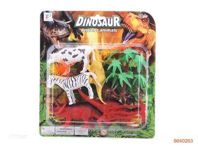 PLASTIC DINOSAUR SET