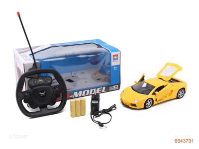 1:18 5CHANNELS R/C CAR W/3.6V BATTERIES IN CAR/CHARGER W/O 2AA BATTERIES IN CONTROLLER.3COLOUR