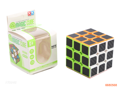 5.8CM MAGIC CUBE