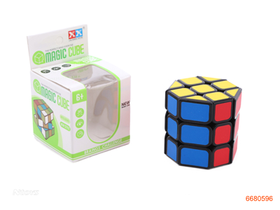 5.5CM MAGIC CUBE