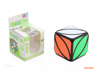 5.6CM MAGIC CUBE