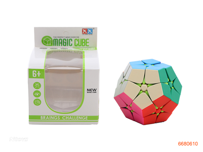 8.5CM MAGIC CUBE