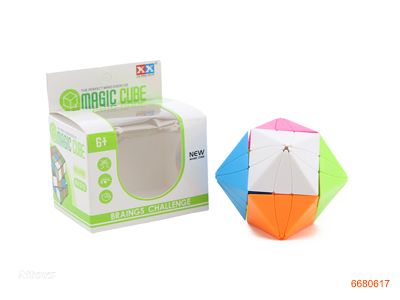 7.7CM MAGIC CUBE