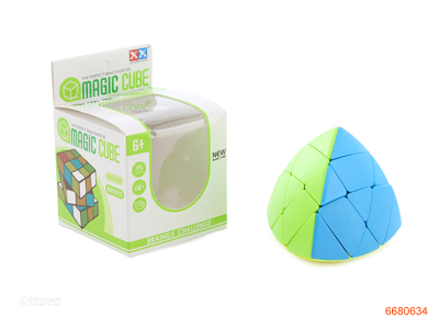 7.5CM MAGIC CUBE