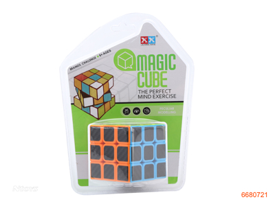 5.8CM MAGIC CUBE