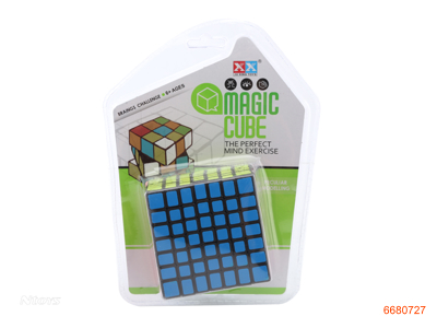 7CM MAGIC CUBE