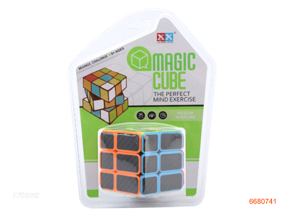 5.8CM MAGIC CUBE