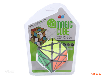 5.5CM MAGIC CUBE