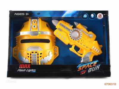 SPACE GUN W/LIGHT/MUSIC/3*AG13 BATTERIES IN MASK.W/O 2*AA BATTERIES IN GUN