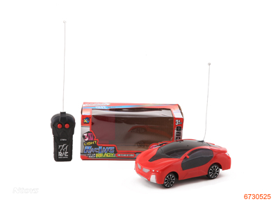 1:20 2CHANNELS R/C CAR W/LIGHT W/O 3AA BATTERIES IN CAR/2AA BATTERIES IN CONTROLLER 2COLORS