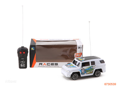 1:20 2CHANNELS R/C CAR W/LIGHT W/O 3AA BATTERIES IN CAR/2AA BATTERIES IN CONTROLLER 2COLORS