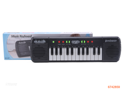 24 KEY ELECTRIC KEYBOARD W/O 4AA BATTERIES