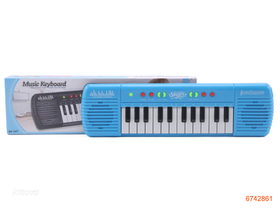 24 KEY ELECTRIC KEYBOARD W/O 4AA BATTERIES