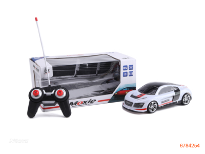 1：18 4CHANNELS R/C CAR W/O 4AA BATTERIES IN CAR W/LIGHT 2AA BATTERIES IN CONTROLLER 2COLOUR