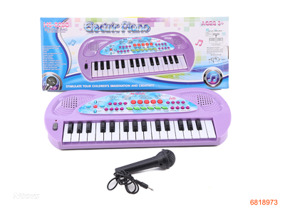 ELECTRIC KEYBOARD W/O 4AA BATTERIES