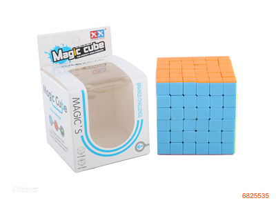 6.8CM MAGIC CUBE