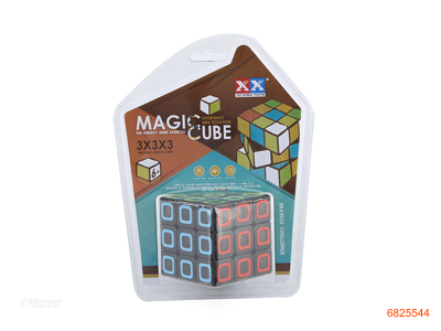 5.8CM MAGIC CUBE