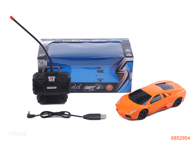 1:24 4CHANNELS R/C CAR W/LIGHT/3.6V BATTERIES IN CAR/USB,W/O 2AA BATTERIES IN CONTROLLER.3ASTD 3COLOUR