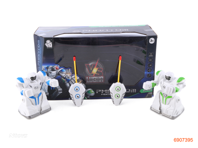 2CHANNELS R/C ROBOT W/LIGHTE/SOUND/2AAA BATTERIES IN BODY W/O 2*AG13 BATTERIES IN CONTROLLER 2PCS