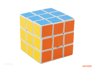 5.3CM MAGIC CUBE