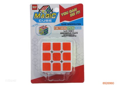 5.6CM MAGIC CUBE