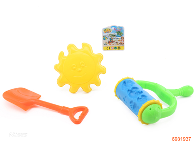 BEACH TOYS