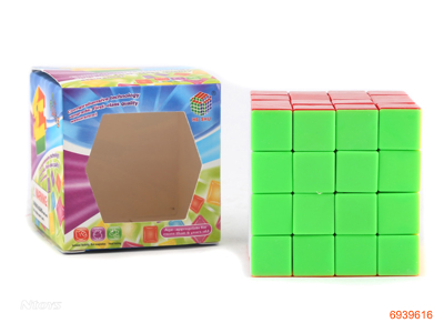 6CM MAGIC CUBE