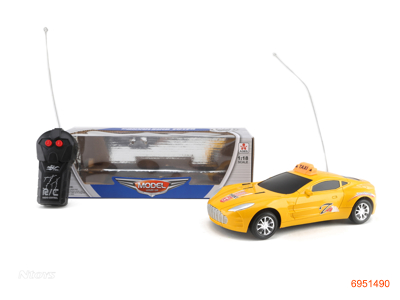 1:18 2CHANNELS R/C  TAXI,W/O 3AA BATTERIES IN CAR,2AA BATTERIES IN CONTROLLER.