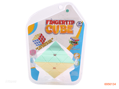 9CM MAGIC CUBE