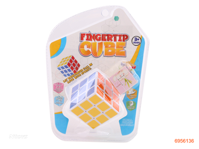 6CM MAGIC CUBE W/3CM MAGIC CUBE