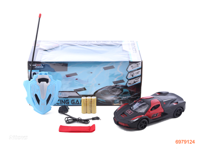 1:18 5CHANNELS R/C CAR,W/3.6V BATTERIES IN CAR/USB,W/O 2AA BATTERIES IN CONTROLLER 2COLOUR