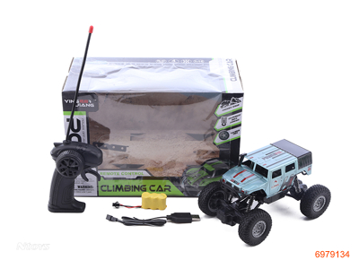 1:18 4CHANNELS R/C CAR,W/3.6V BATTERIES IN CAR/USB,W/O 2AA BATTERIES IN CONTROLLER