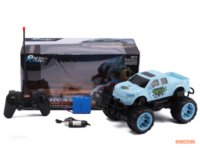1:16 4CHANNELS R/C CAR,W/4.8V BATTERIES IN CAR/USB,W/O 2AA BATTERIES IN CONTROLLER