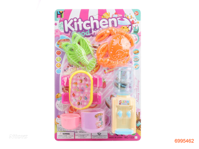 KITCHEN SET W/FURNITURE/FOOD