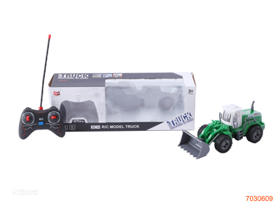 1:30 5CHANNELS R/C FARM TRUCK W/LIGHT W/O 3*1.5VAA BATTERIES IN CAR/2*1.5VAA BATTERIES IN CONTROLLER