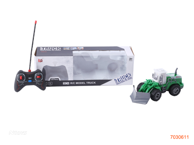 1:30 5CHANNELS R/C FARM TRUCK W/LIGHT W/O 3*1.5VAA BATTERIES IN CAR/2*1.5VAA BATTERIES IN CONTROLLER