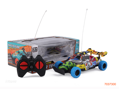 4CHANNELS R/C CAR  W/LIGHT W/O 3*AA BATTERIES IN CAR/2*AA BATTERIES IN CONTROLLER